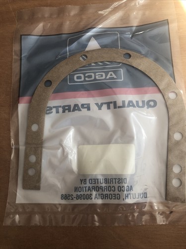 Nos genuine agco - k130, rear